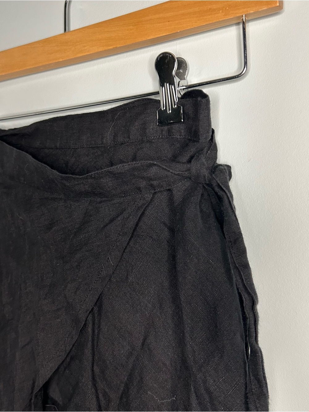 Monday Linen wrap skirt - Picture 3 of 9